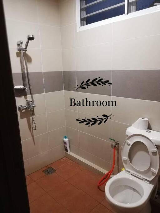Holiday home Sakura 4 Bedrooms 14pax- Eaton Hills Padang Kerbau *